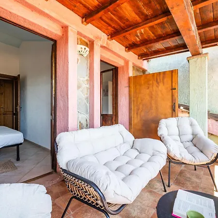 By Interhome
